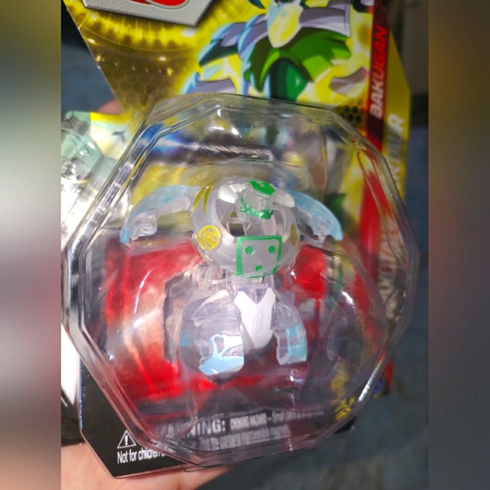 New CLEAR Bakugan Legends Maxotaur x Zentaur Diamond Chase Rare!!